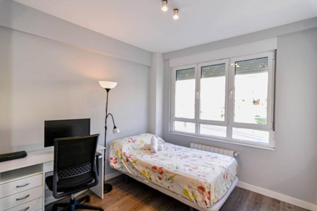 Comodo Apartamento En Puertochico, Cerca De Todo. Santander Dış mekan fotoğraf